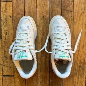 WOMEN’S REEBOK CLUB C VINTAGE SNEAKER SIZE 7